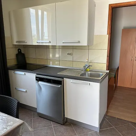 Apartment 4 Persons App On The Beach, Ground Floor
